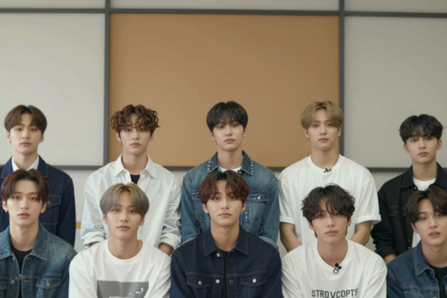 Stray Kids Ties Beatles Record With 9th Billboard 200 Win