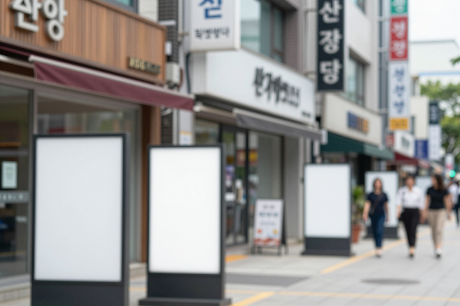 Sung Si-kyung Apologizes Over Heat Wave Concert Complaints